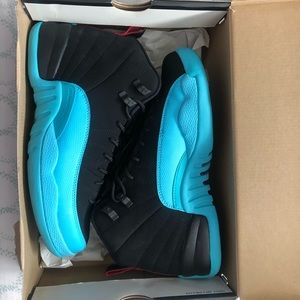 Air Jordan 12 Retro GS Size 7Y